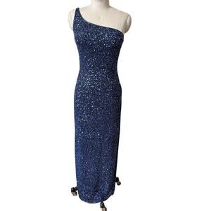SCALA Long Beaded One-Shouldered Formal Gown in Navy Size Medium/ 6-8